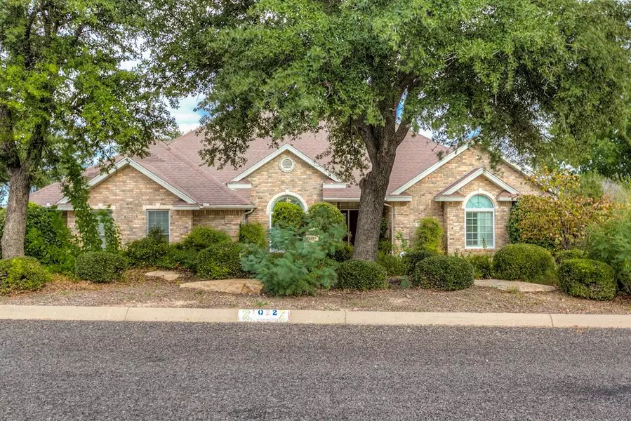 1022 Ashford Dr, San Angelo, TX 76901