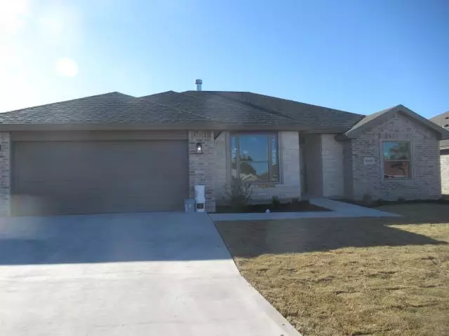 5409 Canyon Rim Dr, San Angelo, TX 76904