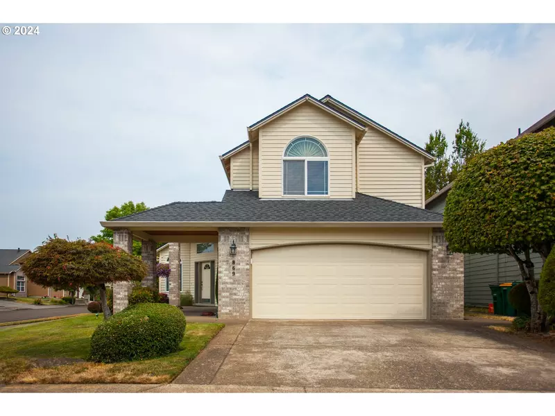 869 SW 26TH ST, Troutdale, OR 97060