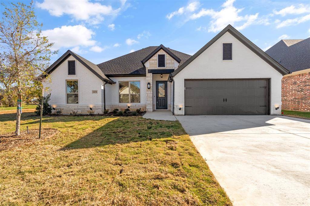 Granbury, TX 76048,1434 Highland Park Circle