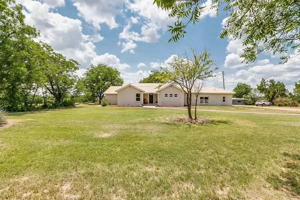 Ovalo, TX 79541,718 County Rd 196