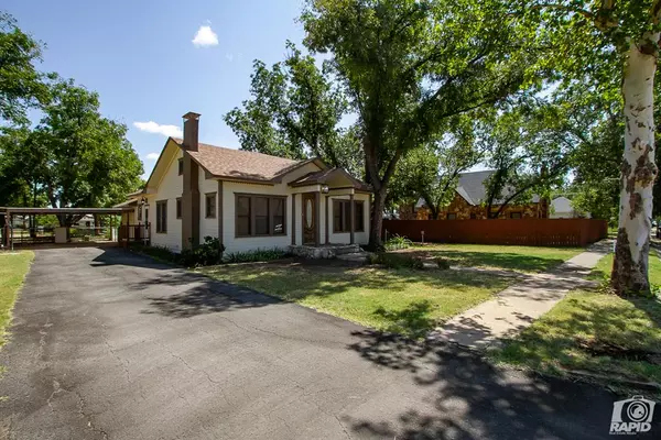 315 S Washington St, Bronte, TX 76933