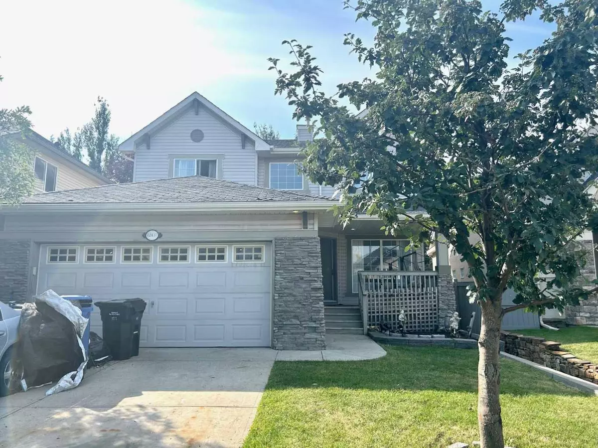 Calgary, AB T3B 5W5,12437 Crestmont BLVD SW