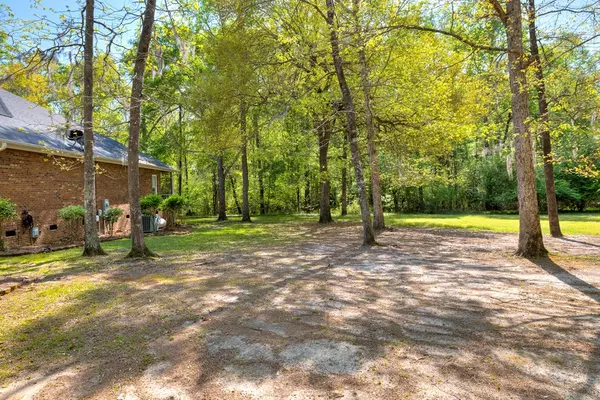 Manning, SC 29102,724 Oak Hill Drive