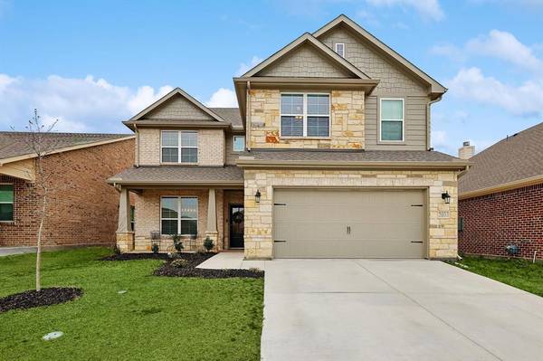 2033 Gill Star Drive, Haslet, TX 76052