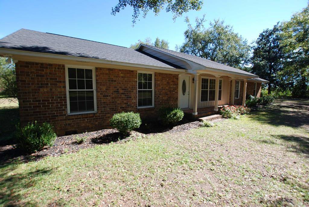 4325 Live Oak Rd, Dalzell, SC 29040