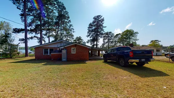 Manning, SC 29102,1514 LESESNE DR