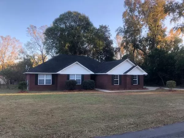 1072 Deberry Drive, Manning, SC 29102