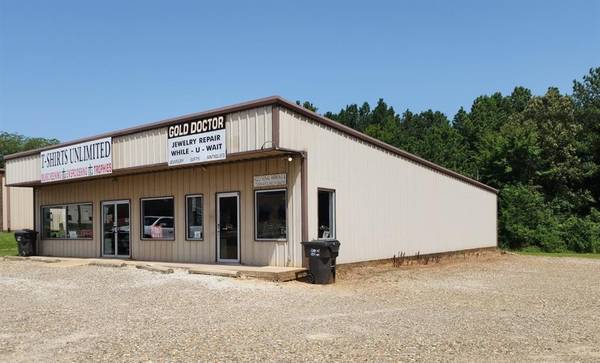 2103 E Washington Street, Idabel, OK 74745