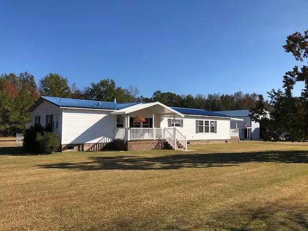 1148 Fox Hill Drive, Summerton, SC 29148