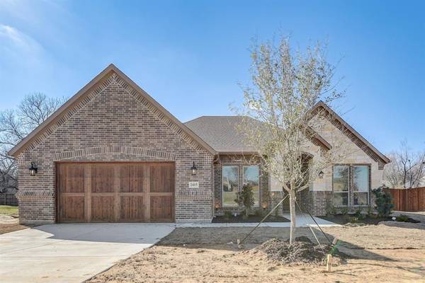 2415 Amelia Lane, Mansfield, TX 76063