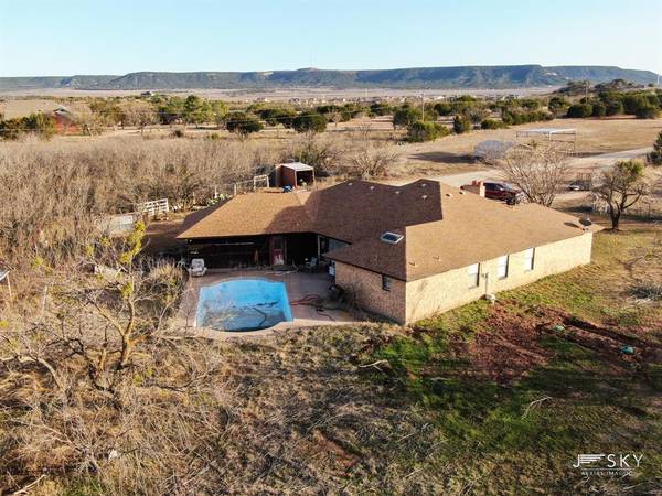 318 Bell Plains Road, Tuscola, TX 79562