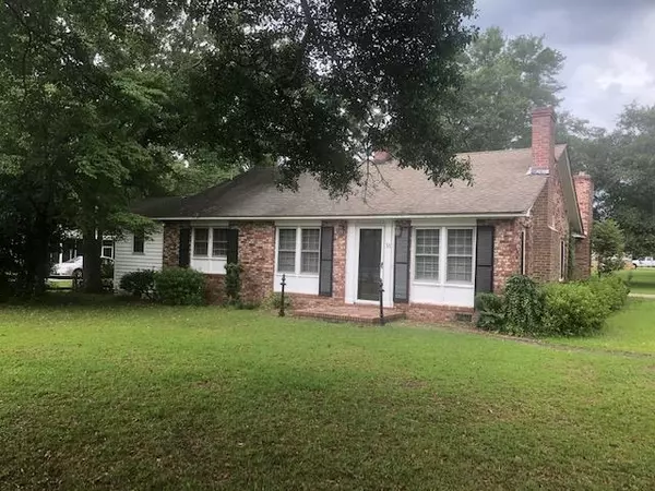 36 Simms Street, Summerton, SC 29148