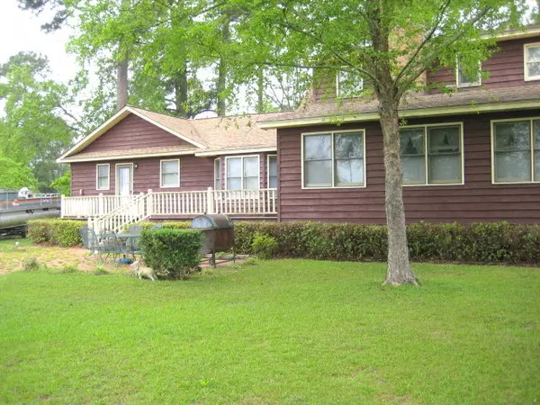 Manning, SC 29102,1229 Quail Trail