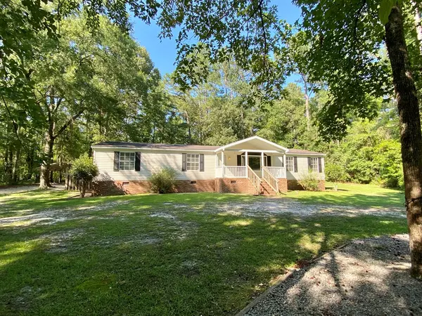 Manning, SC 29102,1119 Otter Lane