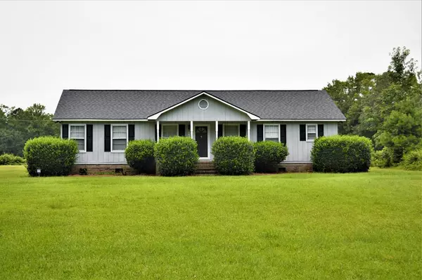 2602 Hwy 260, Manning, SC 29102