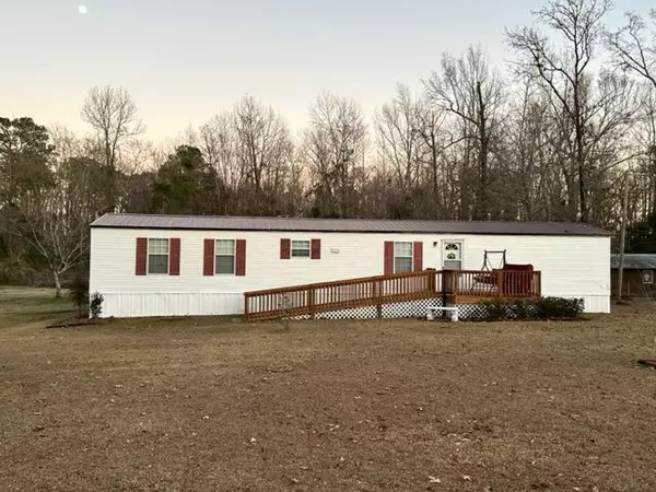 1419 Beaver Drive, Manning, SC 29102