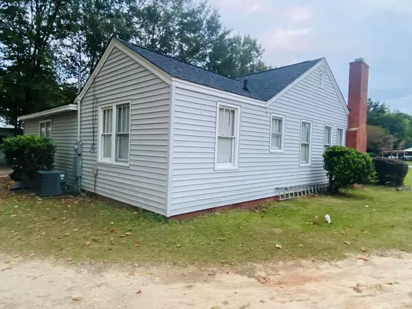 Manning, SC 29102,305 Sunset Drive