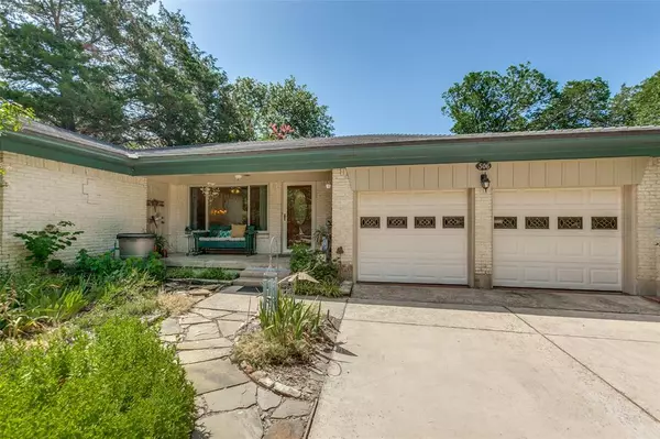 506 W Ridgewood Drive, Garland, TX 75041