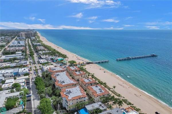 Lauderdale By The Sea, FL 33308,4320 El Mar Dr  #202