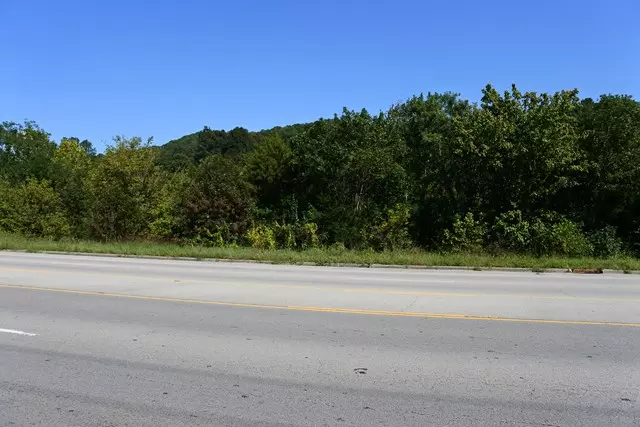 2.56 AC Cookeville Hwy, Livingston, TN 38570