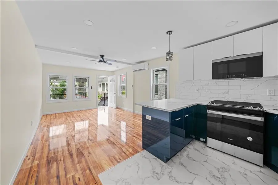 627 East 42nd ST, Brooklyn, NY 11203