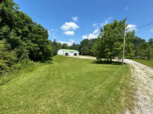 Jamestown, TN 38556,107 Billy Ridge Road