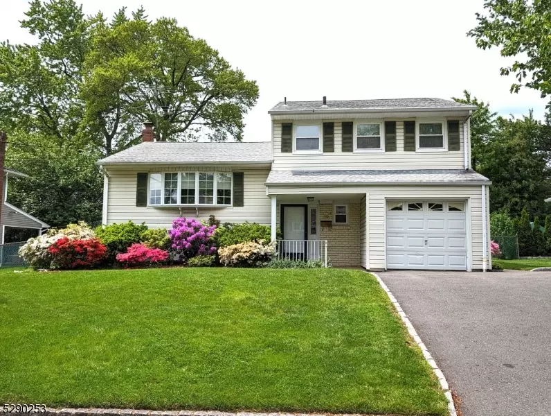 10 Whittier Rd, Clark Twp., NJ 07066