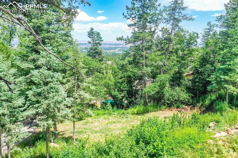 0 Pine LN, Colorado Springs, CO 80906