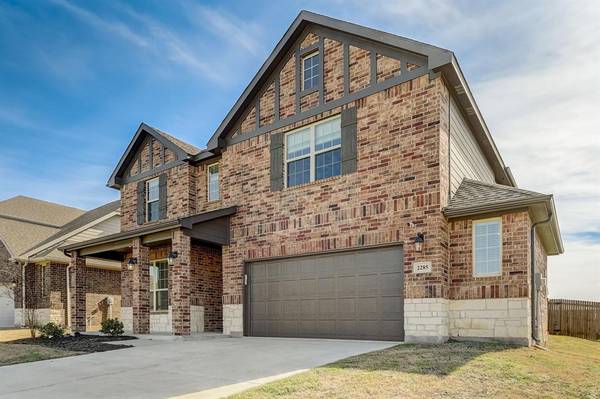 2285 Sheppards Lane,  Waxahachie,  TX 75167