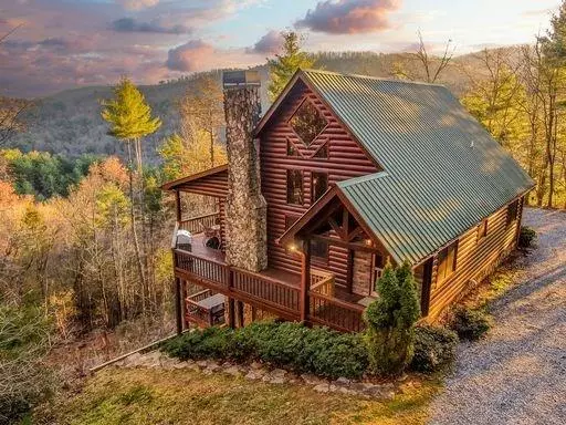 377 Dream Cove Road, Blue Ridge, GA 30513