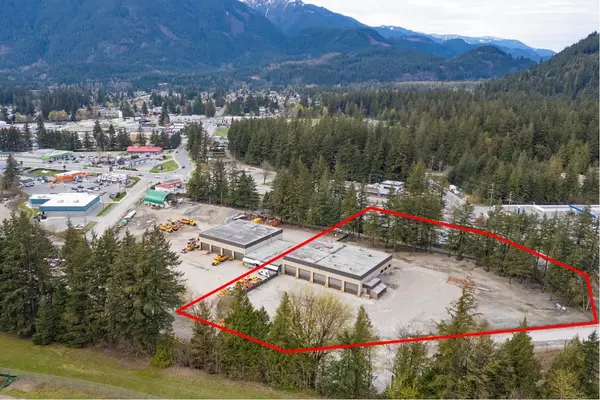 Hope, BC V0X 1L4,B 1313 6TH AVENUE