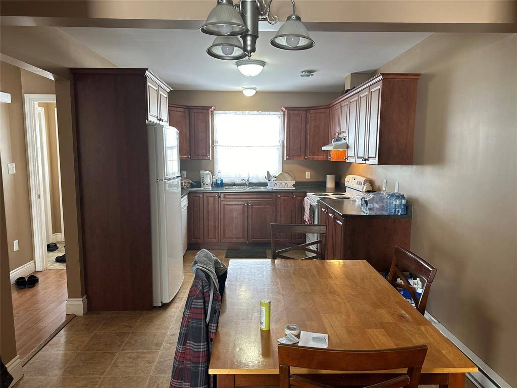 Wabush, NL A0R 1B0,14 McGregor Lane