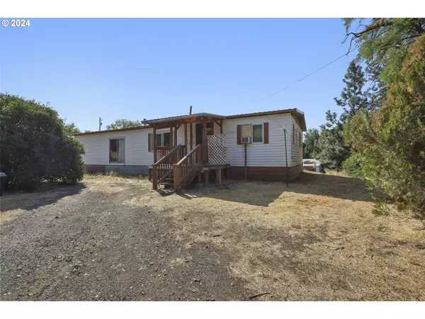 504 JOHN DAY ST, Wasco, OR 97065