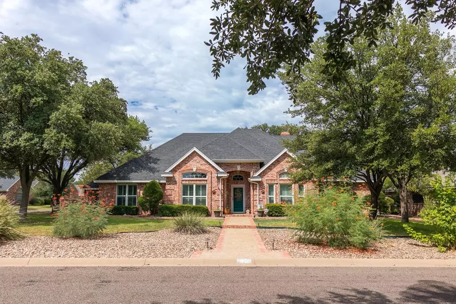 2710 Santiago Canyon Trail, San Angelo, TX 76904