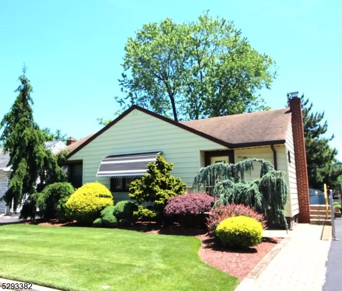 152 Hickory, Kearny Town, NJ 07032