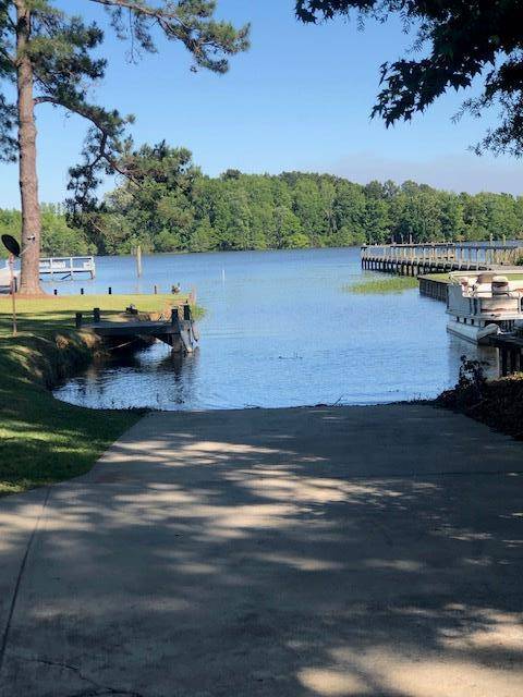 Summerton, SC 29148,1771 Goat Island Road
