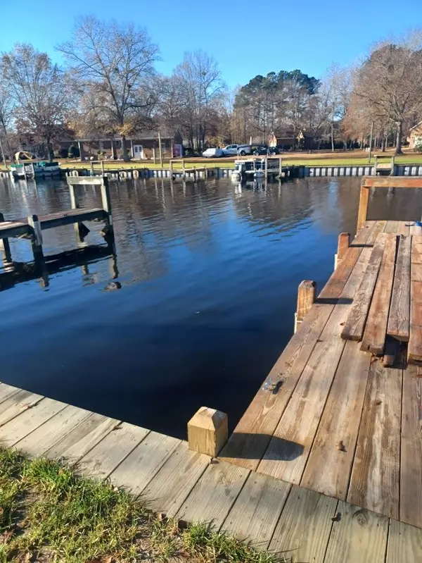 N/A Ridge Lake Boat Slip 2, Manning, SC 29102