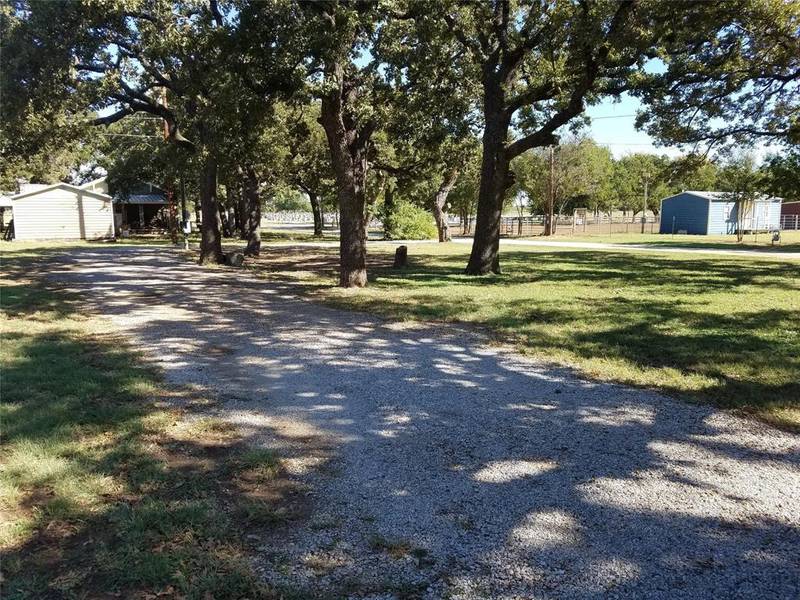 516 E Foch, Eastland, TX 76448