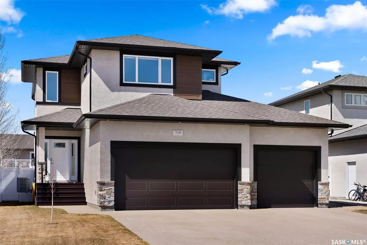 Pilot Butte, SK S0G 3Z0,719 Aspen CRESCENT