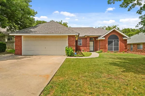 2608 Bauer Drive, Denton, TX 76207