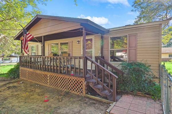 Gordonville, TX 76245,336 Heddingham Drive