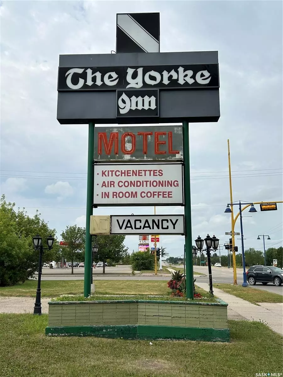 Yorkton, SK S3N 0P2,418 BROADWAY STREET W