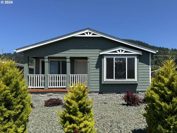 Brookings, OR 97415,14737 SANDPIPER PL