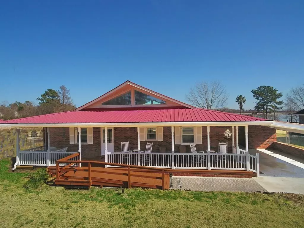 Manning, SC 29102,1329 Quail Trail