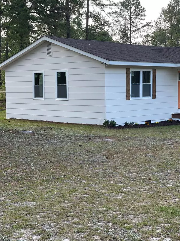 Bishopville, SC 29010,75 Hillcrest circle