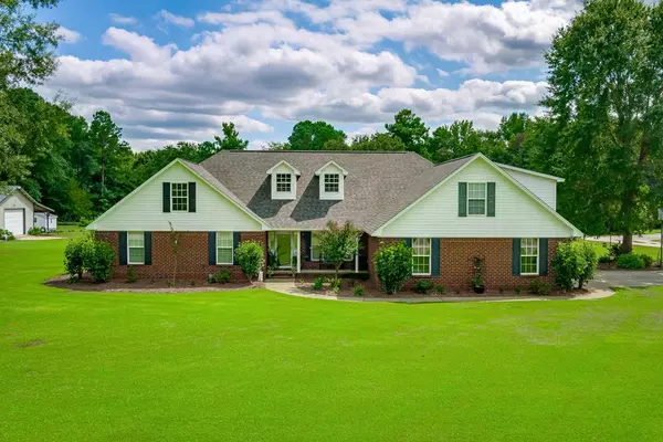 1117 Pointer Drive, Manning, SC 29102