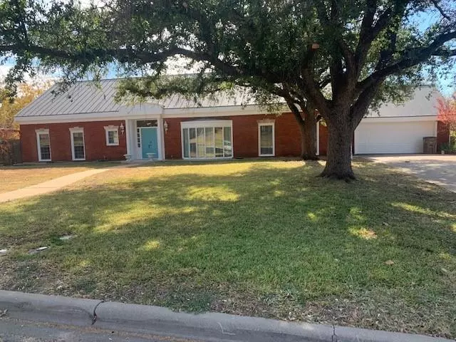 2651 Oxford Ave, San Angelo, TX 76904