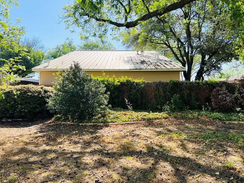 1618 Shafter St, San Angelo, TX 76901