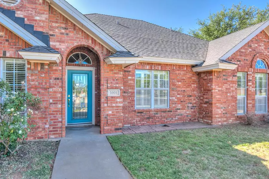 5901 Sussex Place, San Angelo, TX 76901